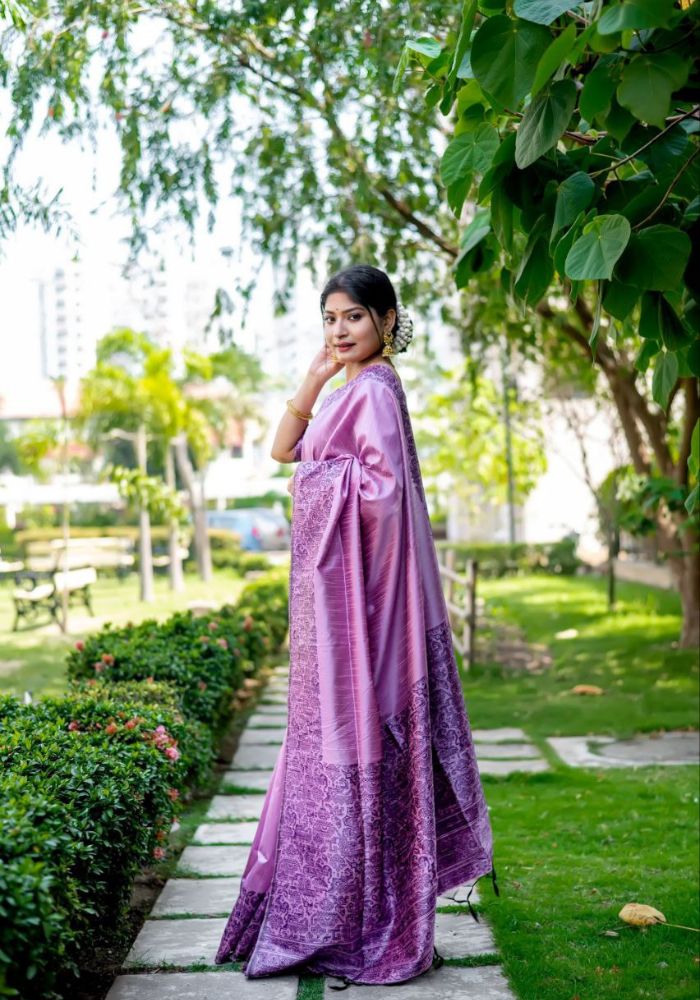  Onion Handloom Raw Silk Saree
