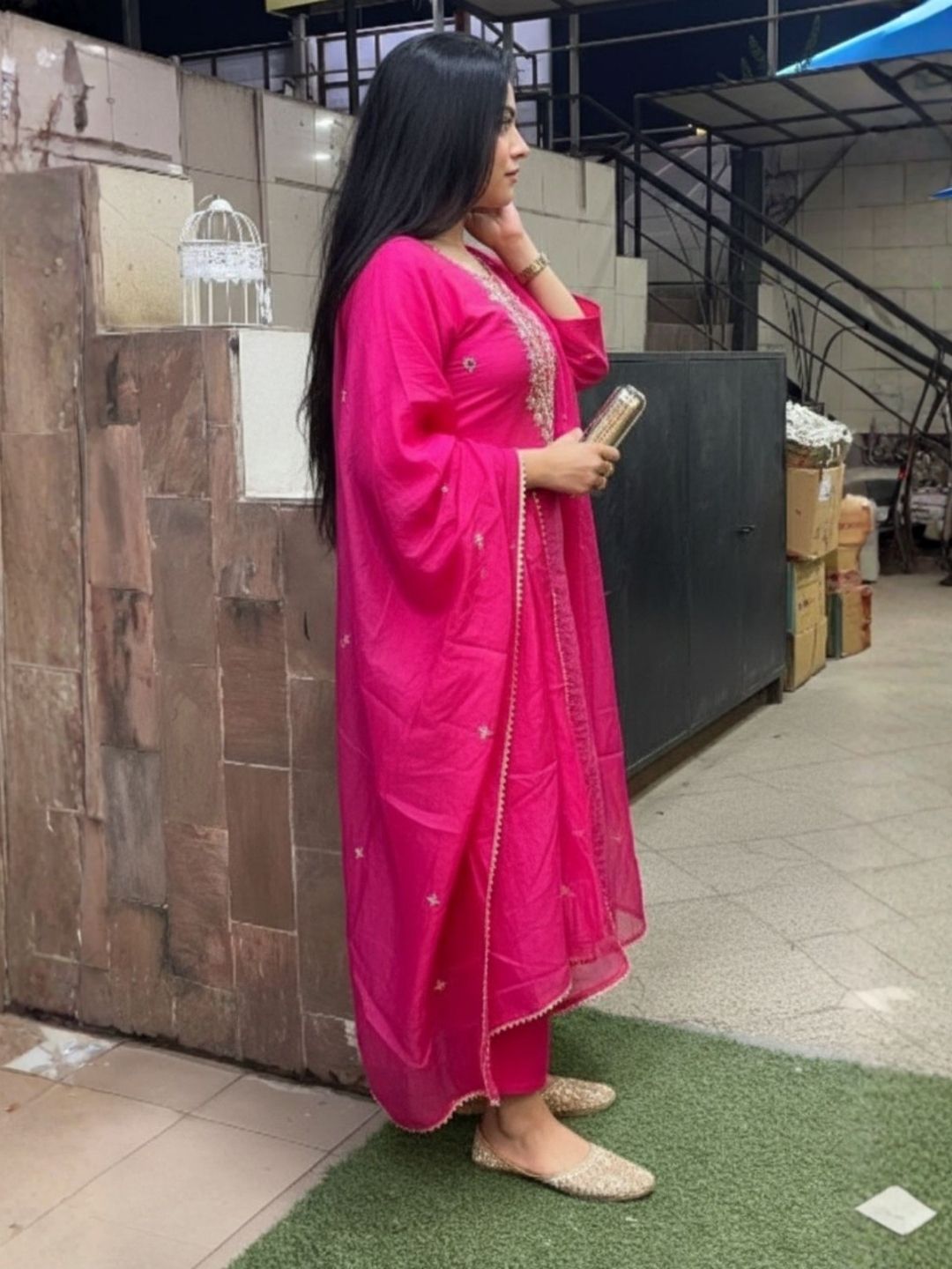 Women Fuchsia Pink Embroidered Viscose Chanderi Kurta Pant Set with Organza Dupatta