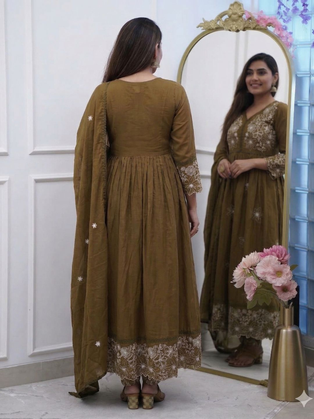 Women Olive Green Embroidered Cotton Silk Kurta Set with Chanderi Cotton Dupatta