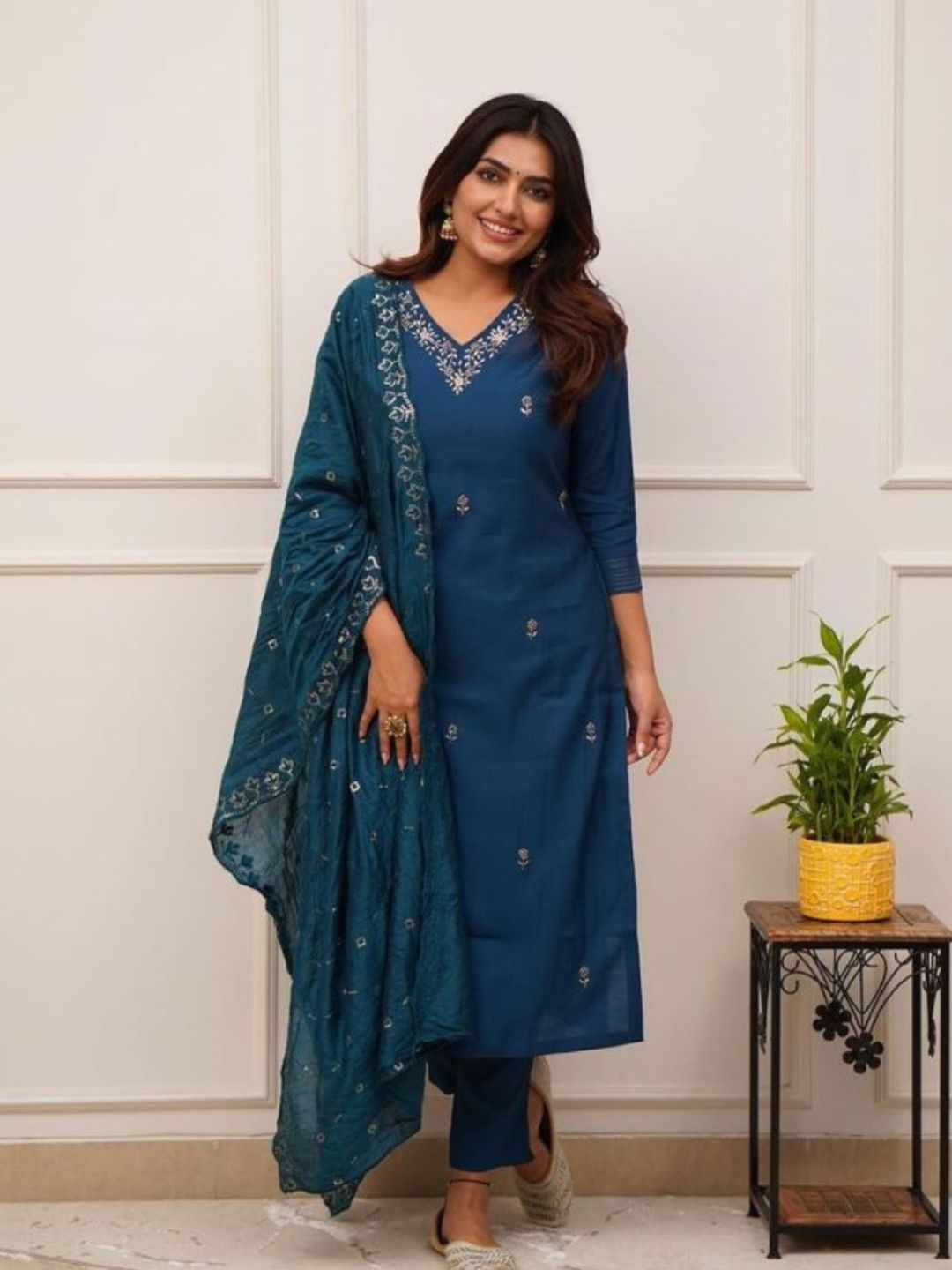 Women Teal Blue Embroidered Viscose Chanderi Kurta Pant Set with Embroidered Dupatta