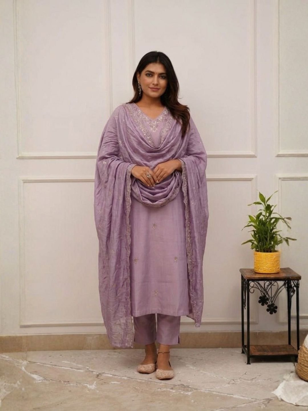 Kesudi lavender ethnic suit set for festivals and celebrations