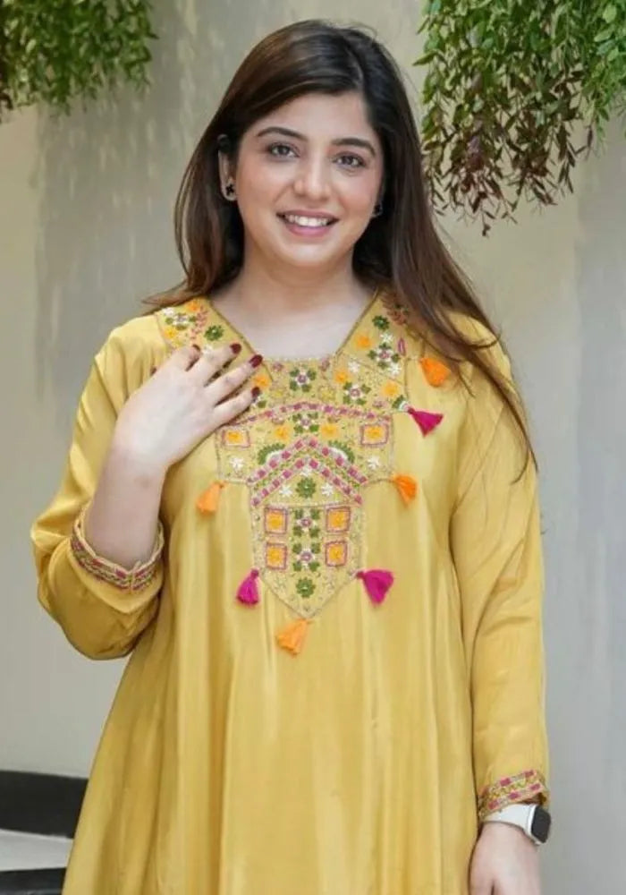 buy mustard yellow kurta set for women