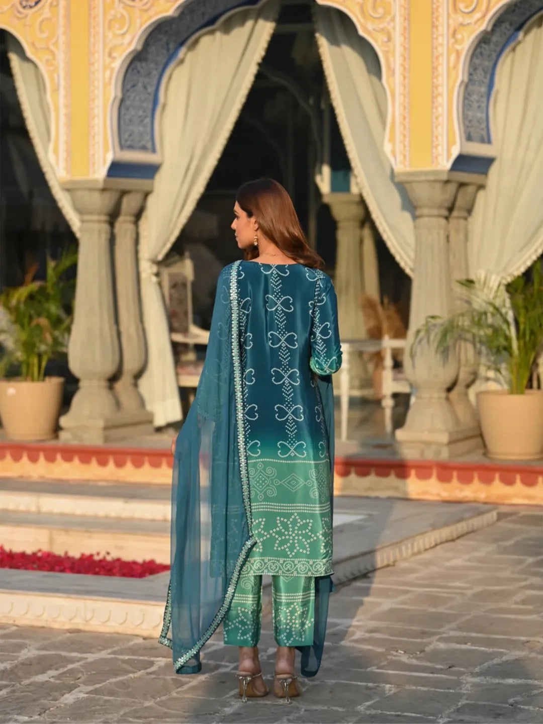 chinnon silk kurta set