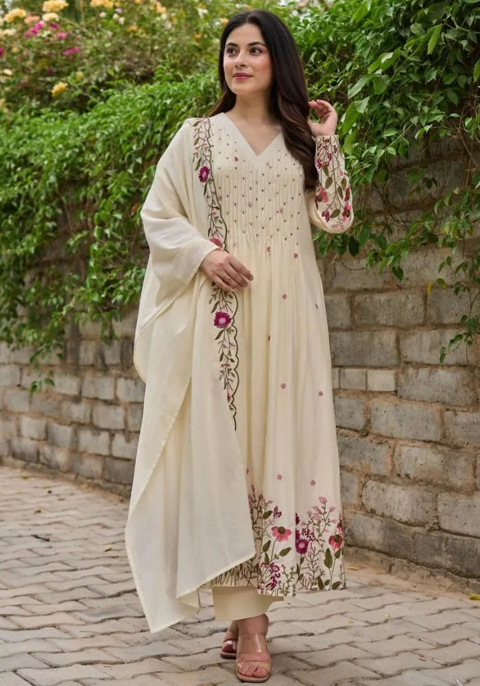 cream kurta set for women