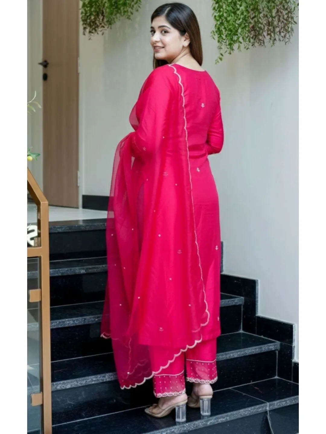 pink embroidered viscose chanderi kurta set