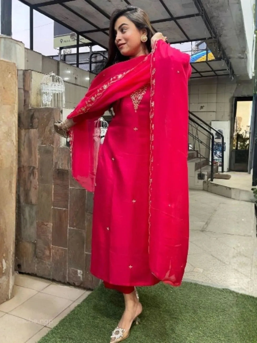 rani pink viscose chanderi-embroidered kurta pant set