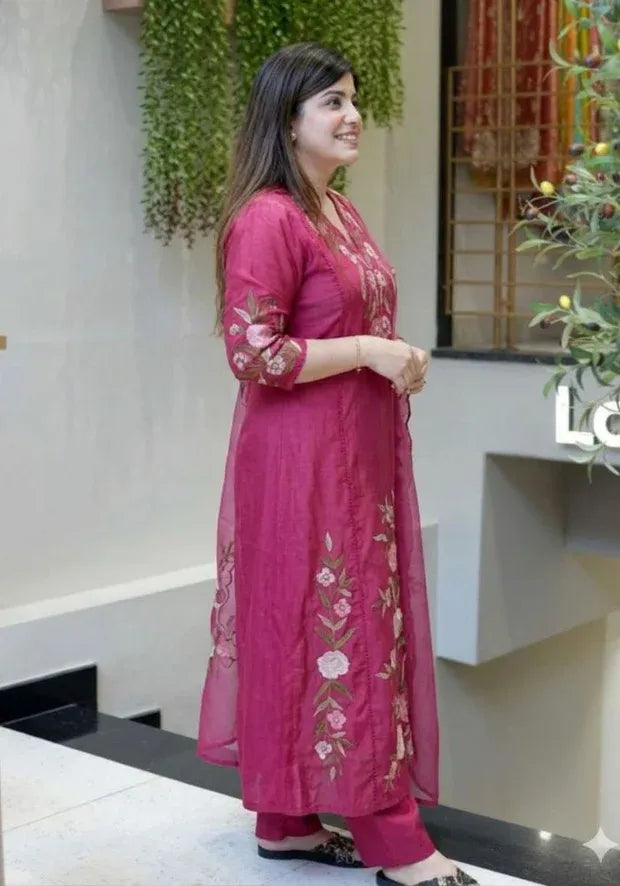rani silk kurta set 