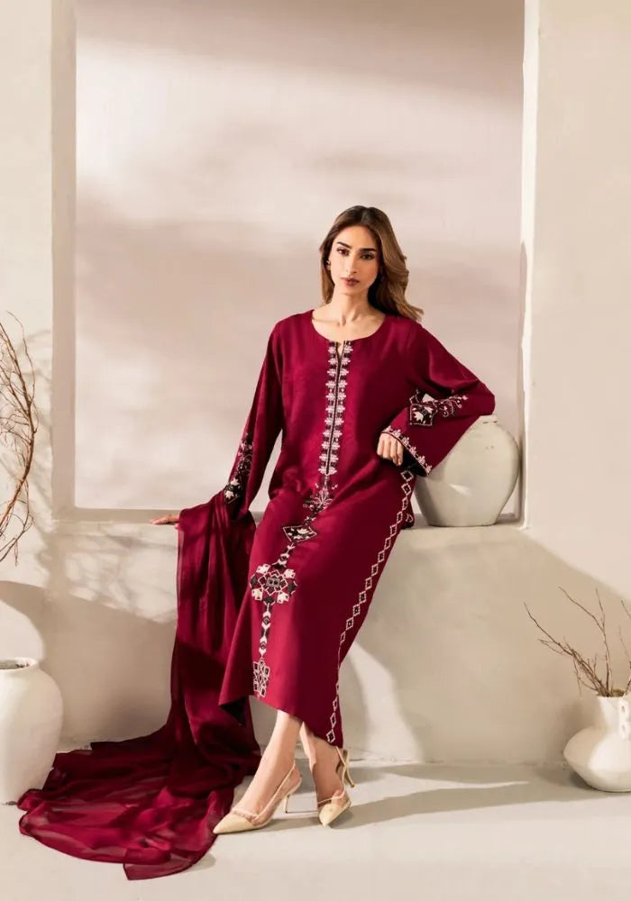 women maroon embroidered kurta set