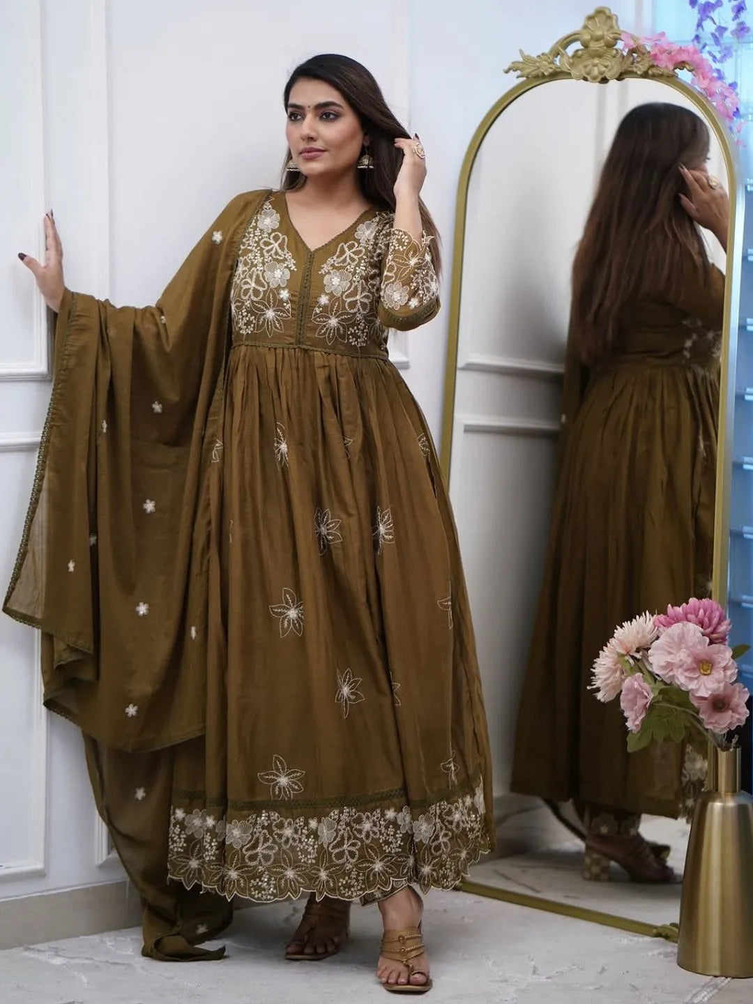 women olive green embroidered       cotton silk kurta set
