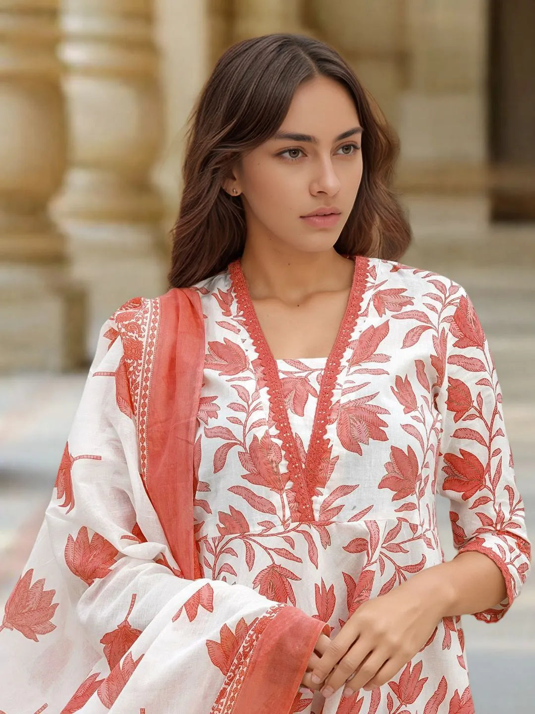 women printed kurta set